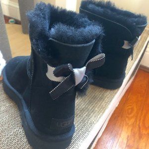 UGG Women's Mini Bailey Bow II Boots